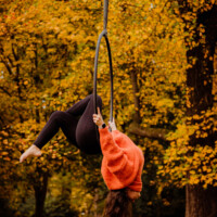 Vzdušná akrobacia - akrobacia na kruhoch - Aerial hoop