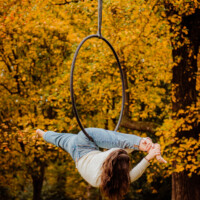 Vzdušná akrobacia - akrobacia na kruhoch - Aerial hoop