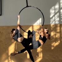Vzdušná akrobacia - akrobacia na kruhoch - Aerial hoop